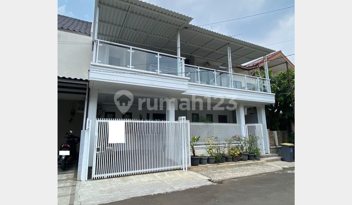 Rumah Rapi Siap Huni di Kasuari Bintaro Sektor 9, Tangerang Selatan Rumah Rapi Siap Huni di Kasuari Bintaro Sektor 9, Tangerang Selatan