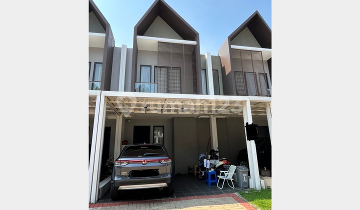 Rumah 2 Lantai Baru Renov di Graha Raya Bintaro, Tangerang Selatan Rumah 2 Lantai Baru Renov di Graha Raya Bintaro, Tangerang Selatan