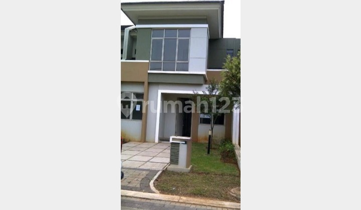 2-Story House in Naturale Foresta BSD South Tangerang
