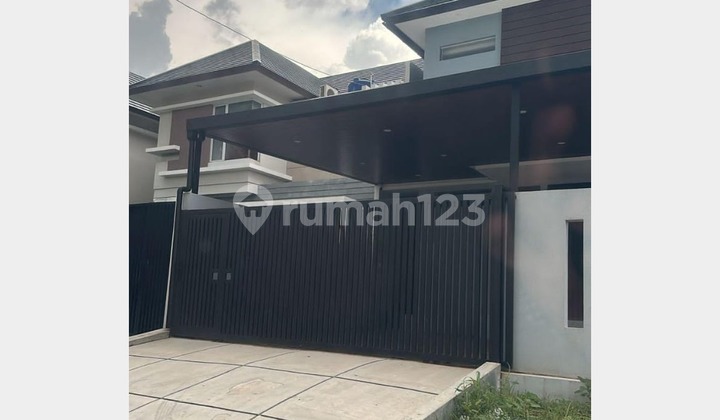 Rumah Mewah Cantik Brand New di Taman Villa Meruya Jakarta Barat Rumah Mewah Cantik Brand New di Taman Villa Meruya Jakarta Barat