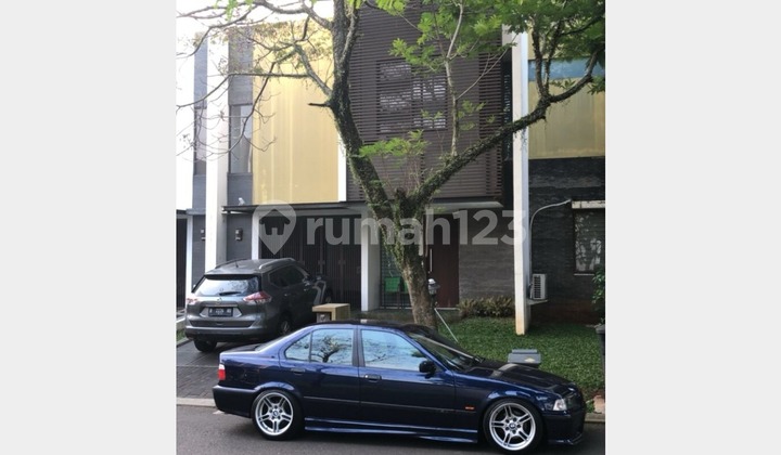 For Sale: 2-Story Comfortable and Tidy House in The Green Blossom Ville, BSD City