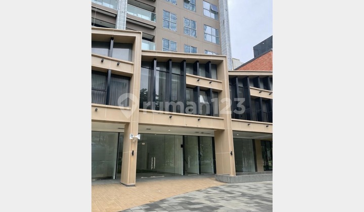 For Rent Elevee Shophouse in Front of Ubm Alam Sutera Campus