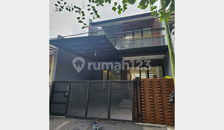 2-Story House in Kencana Loka, BSD City, South Tangerang