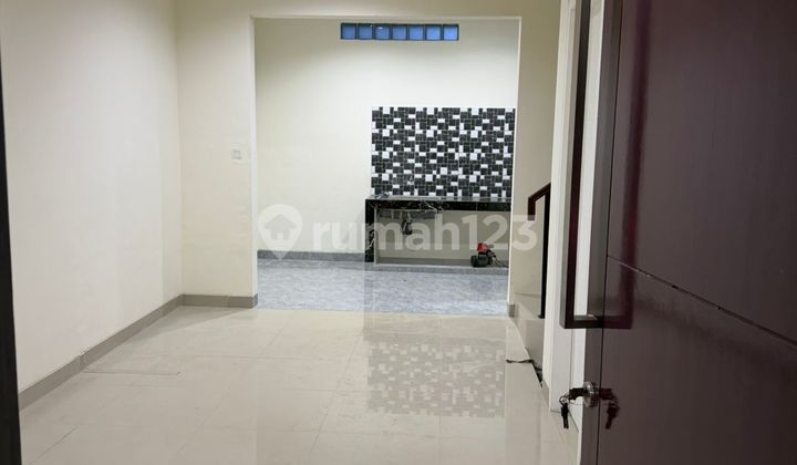 For Rent Furnished House in Milano Gading Serpong Cluster, Tangerang For Rent Furnished House in Milano Gading Serpong Cluster, Tangerang