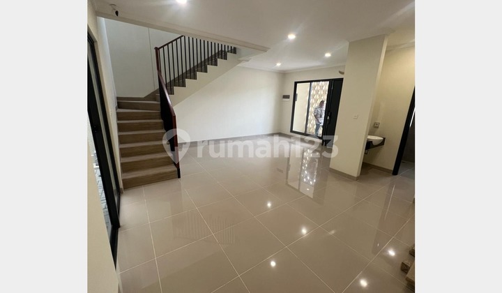 Rumah Brand New di Cluster Carson Summarecon Gading Serpong