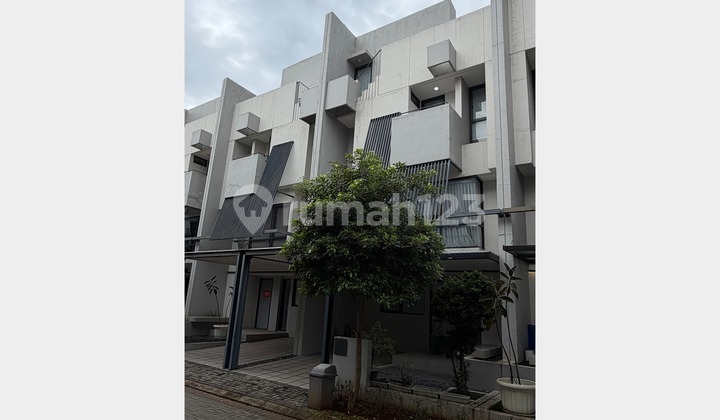 Rumah Akses Mudah dan Strategis di Invesihaus Tabebuya BSD City Rumah Akses Mudah dan Strategis di Invesihaus Tabebuya BSD City