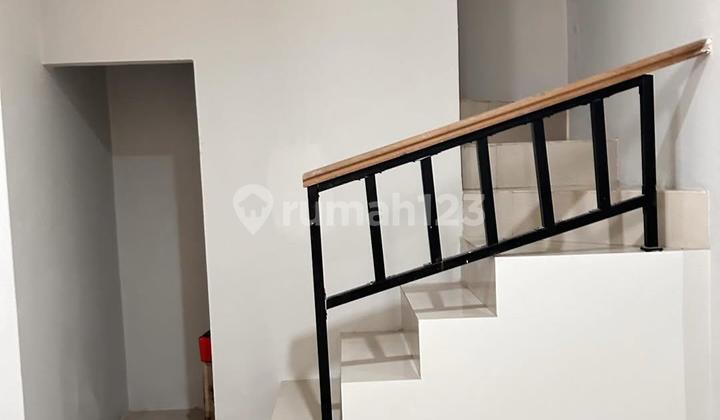 Nice 2.5-Story House in Graha Raya Cluster Fortune 2