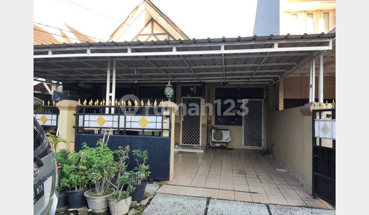 For Sale, SHM House in Sector 7A Gading Serpong, Tangerang