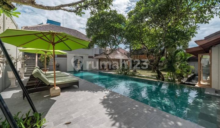 Villa Bali Modern Fully Furnished Di Batu Belig Kerobokan Bali 2