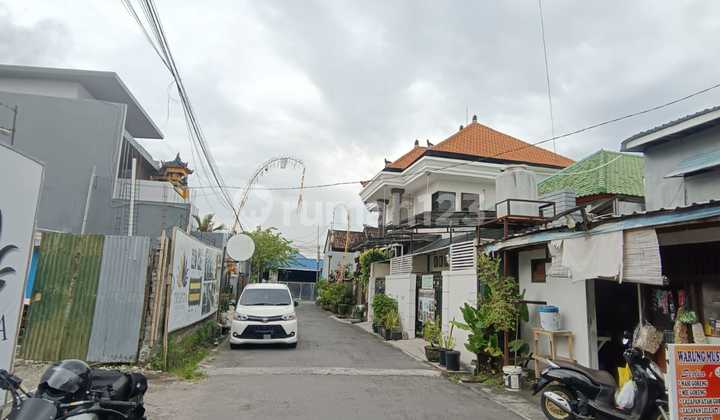 2-Story House with BPHTB Free in West Denpasar 2