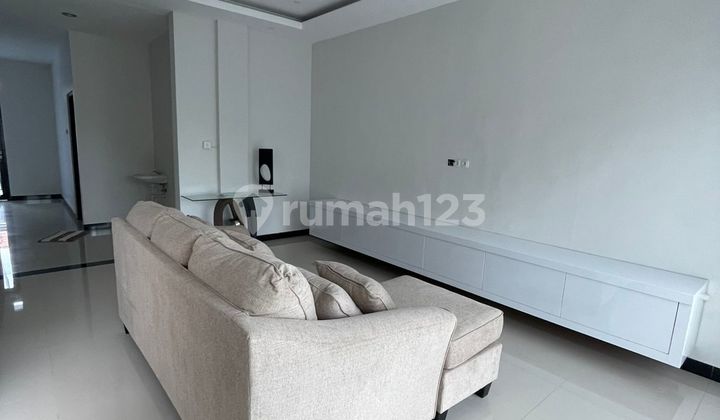 Renovated 2-Story New House in West Mudutaki Gatsu Denpasar 2