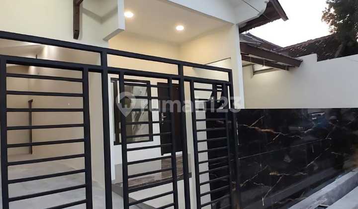 Rumah Bulu Siliwangi Dekat Tugu Muda Semarang Kota 2
