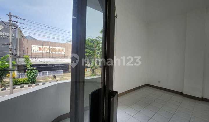 Ruko Mt Hariyono Semarang 2