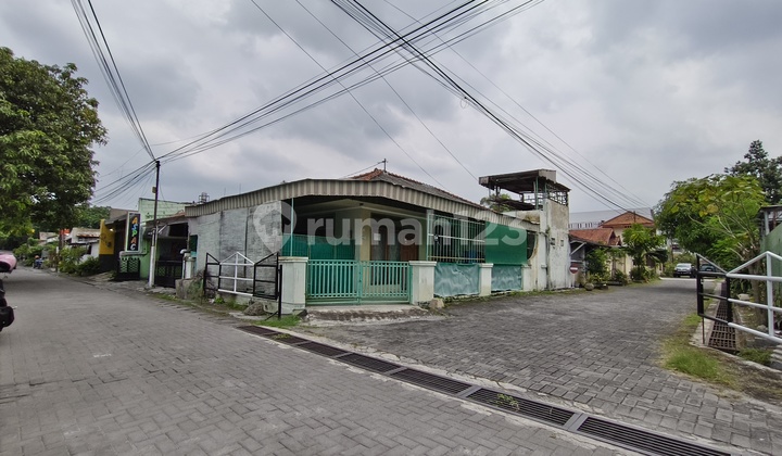 Dijual Rumah Kusumawardani Jl Pahlawan Semarang Kota 1