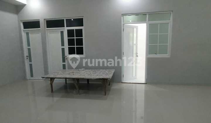 Kelud Raya Gajahmungkur House, Semarang 2