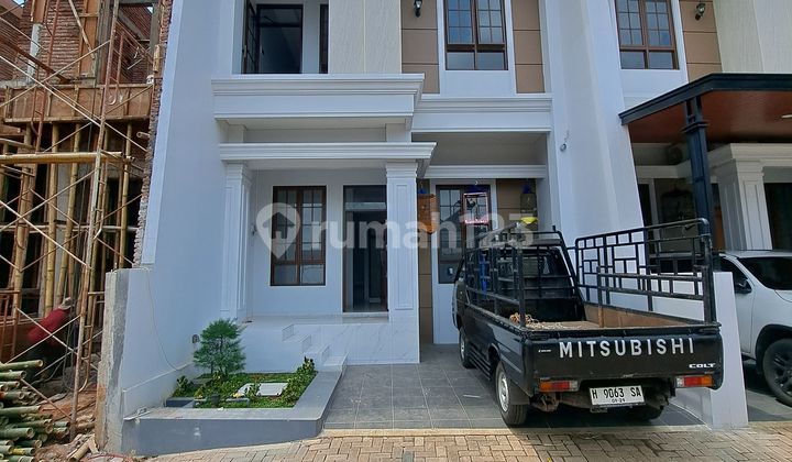 Rumah 2 Lantai Modern Nyaman Keamanan 24 Jam 1