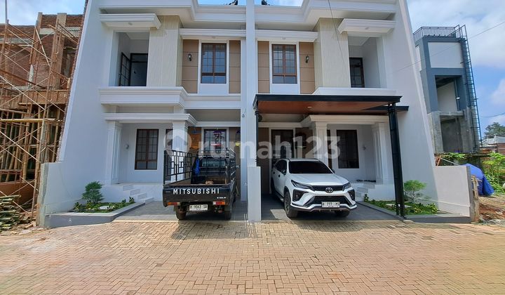 Rumah 2 Lantai Modern Nyaman Keamanan 24 Jam 2