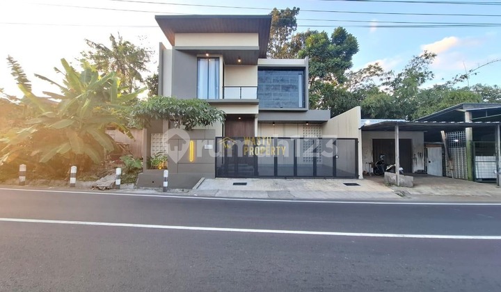 Rumah Full Furnished Dekat Kawasan Kampus dan Pusat Kota Rumah Full Furnished Dekat Kawasan Kampus dan Pusat Kota