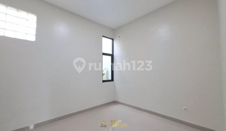 Ready-to-Occupy House in Depok Sleman Area, Close to Educational District 2