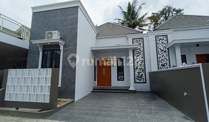 Ready-to-Occupy 700 Million House Near Public Facilities on Jalan Kebon Agung