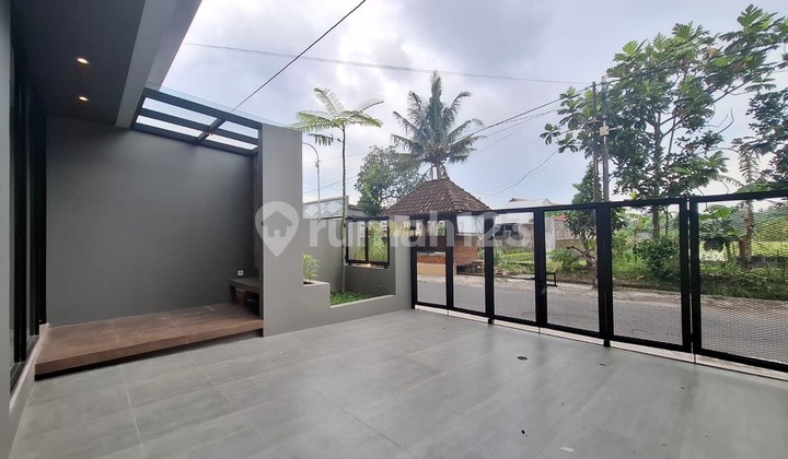 Hunian Modern Siap Huni dengan Suasana Asri di Sleman 2