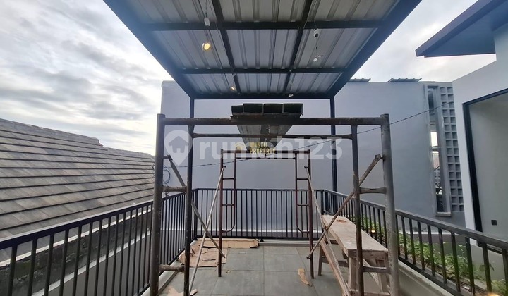 Exclusive Move-In Ready House with Rooftop and Mini Pool in Sleman 2