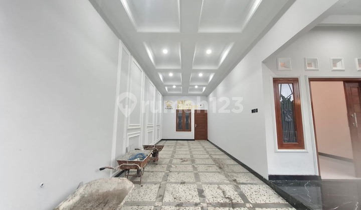 Ready-to-Occupy House with Complete Facilities in Kalasan 2