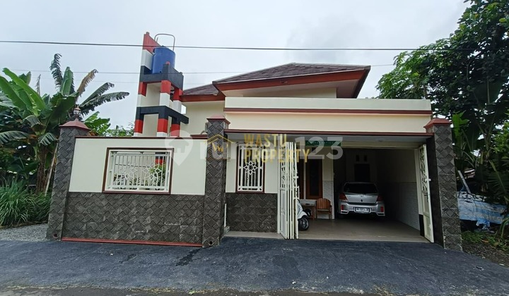 LARGE HOUSE WITH SPACIOUS LAND IN SITIMULYO PIYUNGAN, NEAR KIDS FUN