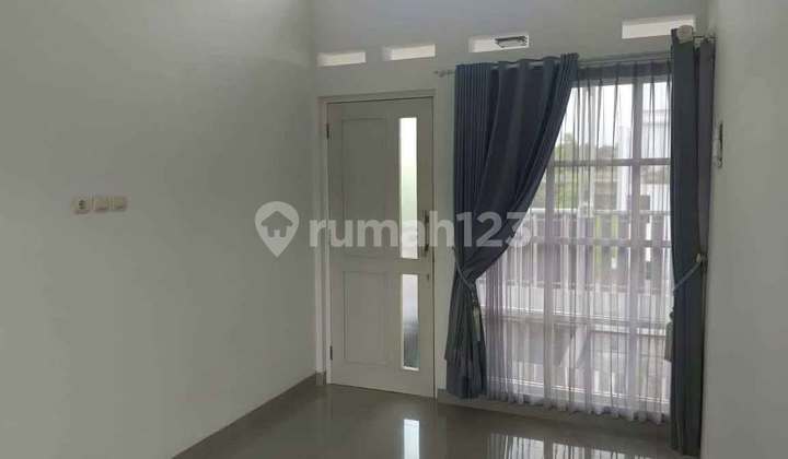 Ready-to-Occupy House in a Residential Complex in Maguwoharjo, Sleman 2
