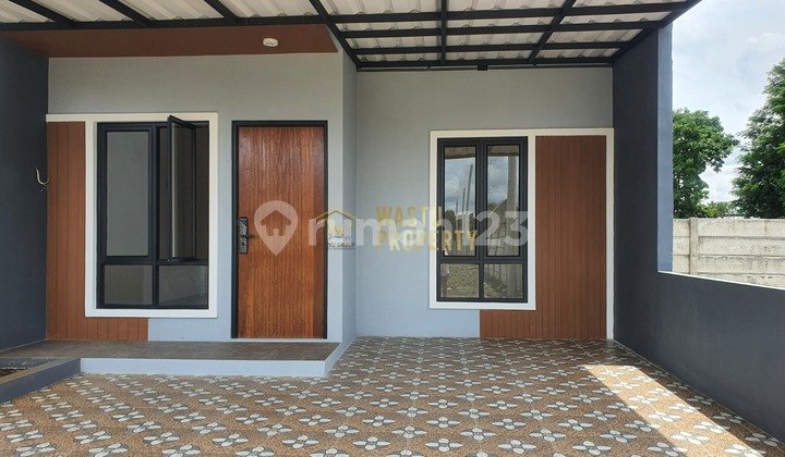 Modern Residence in the Strategic Area of Cibinong 2
