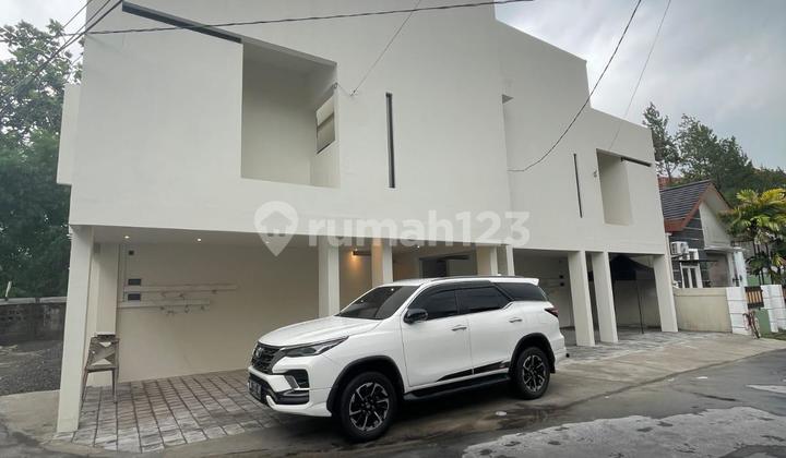 DIJUAL KOST AKTIF EKSKLUSIF 2 LANTAI DALAM RINGROAD DI MAGUWOHARJO SLEMAN DEKAT KAMPUS ATMAJAYA DIJUAL KOST AKTIF EKSKLUSIF 2 LANTAI DALAM RINGROAD DI MAGUWOHARJO SLEMAN DEKAT KAMPUS ATMAJAYA