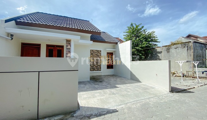 For Sale Ready-to-Occupy House with SHM Under 500 Million Near SMA N 1 Banguntapan in Baturetno Bantul 2