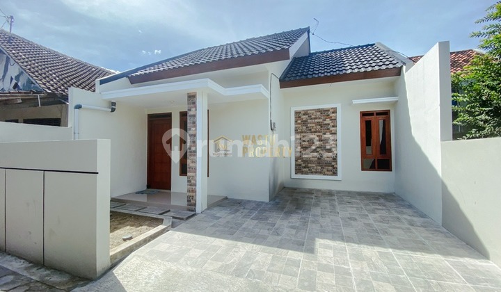 FOR SALE BEAUTIFUL HOUSE IN BATURETNO BANTUL 500 MILLION SHM NEAR SMA N 1 BANGUNTAPAN 2