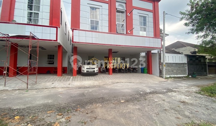  DIJUAL KOST AKTIF EKSKLUSIF 2 LANTAI 11 MENIT DARI UGM DI SINDUDADI MLATI SLEMAN SHM