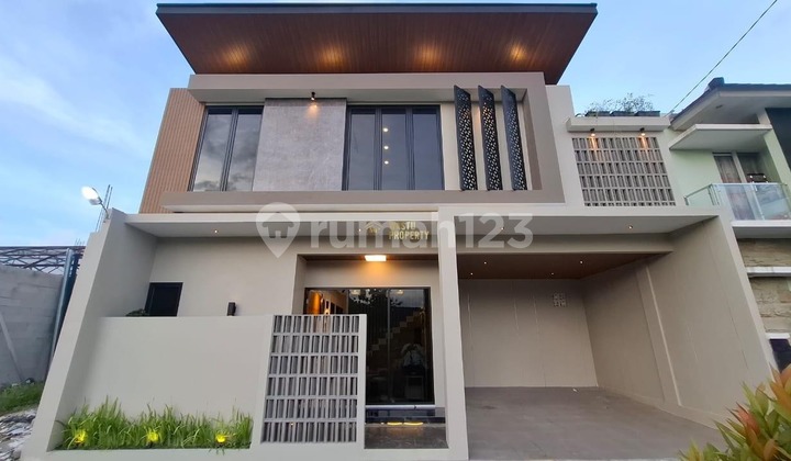 Rumah 2 Lantai, Free Furnished, Dekat Kids Fun Park Jogja