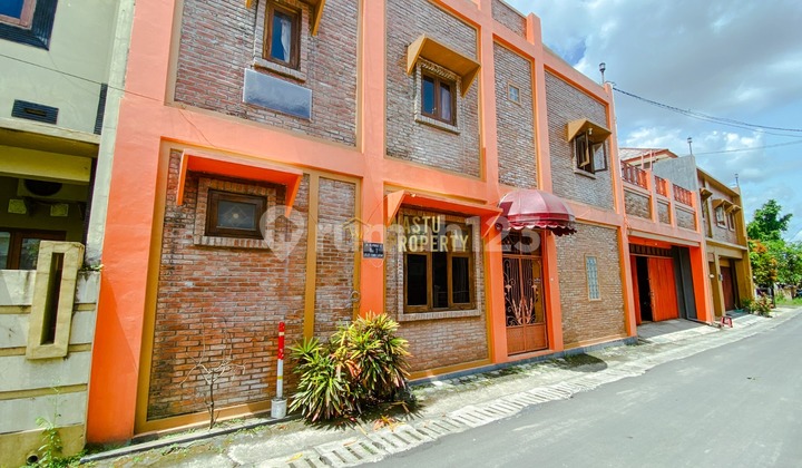 KOST MURAH 3 MENIT DARI JIH