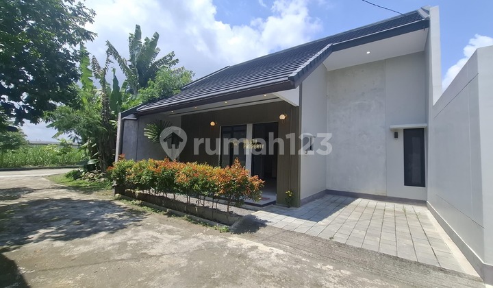 Rumah Baru 8 Menit ke Candi Kalasan 2