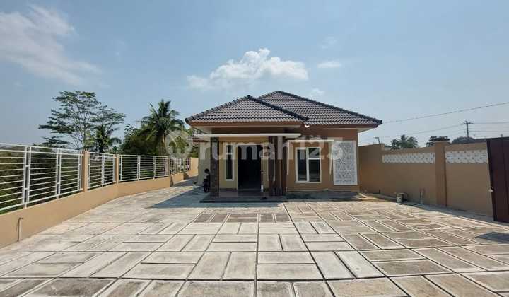 Ready-to-Occupy House Near SMPN 2 Magelang City Ready-to-Occupy House Near SMPN 2 Magelang City