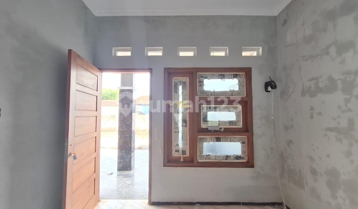 Ready-to-Live House, Near Sidorejo Baru Market in Selomartani 2