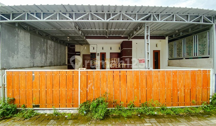 AFFORDABLE READY-TO-OCCUPY SECONDHAND HOUSE FOR AROUND 200 MILLION IN PRAMBANAN AFFORDABLE READY-TO-OCCUPY SECONDHAND HOUSE FOR AROUND 200 MILLION IN PRAMBANAN