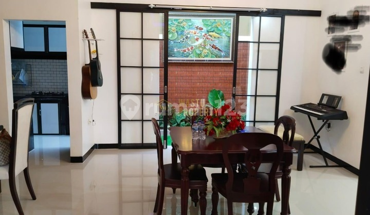 Best Ready-to-Occupy House with Spacious Land in Seyegan Furnished 2