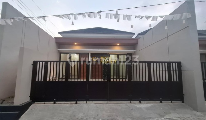 Rumah Minimalis Modern di Purwomartani - Dekat Rsiy Pdhi