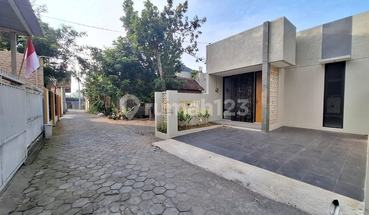 Rumah Minimalis Siap Huni Dekat Budi Mulia Wedomartani 2
