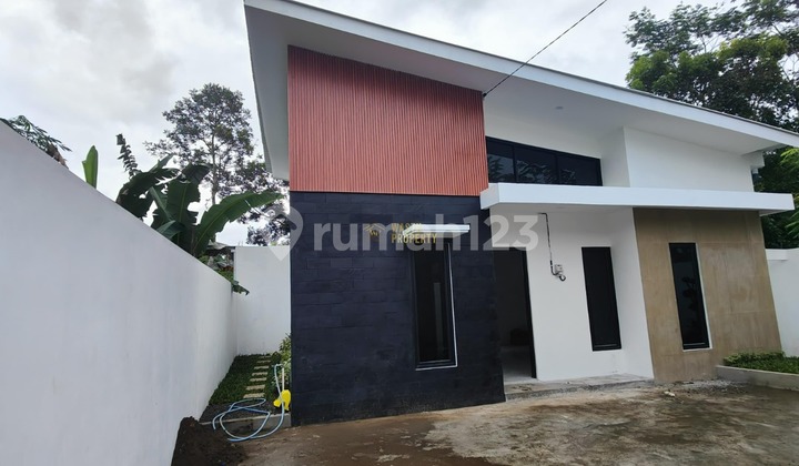 RUMAH MURAH SEMI FURNISH DEKAT SMKN 1 MOYUDAN