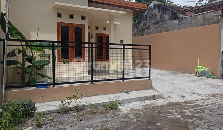 Minimalist House Ready for Occupancy in Piyungan, Near Prambanan Regional Hospital