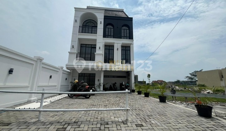 Kost Cewek Exclusive 34 Kamar di Seturan Dekat Berbagai Kampus Kost Cewek Exclusive 34 Kamar di Seturan Dekat Berbagai Kampus