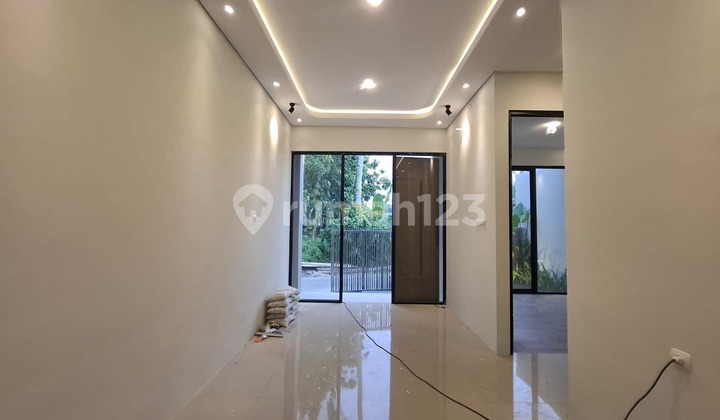 Affordable Modern House Ready to Occupy in Kalasan 2