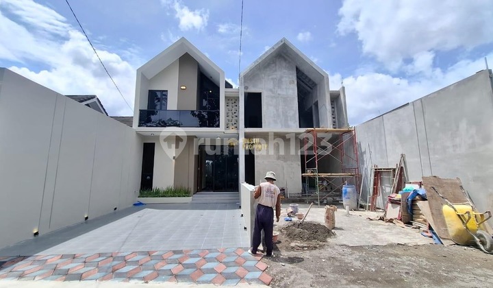 Rumah Baru Siap Huni Full Furnished Dekat Stadion Maguwoharjo