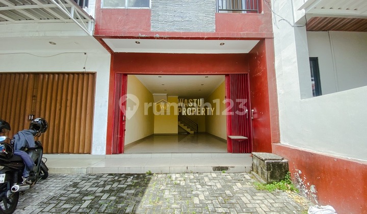 STRATEGIC SHOP HOUSE FOR SALE CHEAP NEAR LEMPUYANGAN STATION JOGJA 2