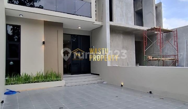 Rumah Baru Siap Huni Full Furnished Dekat Stadion Maguwoharjo 2